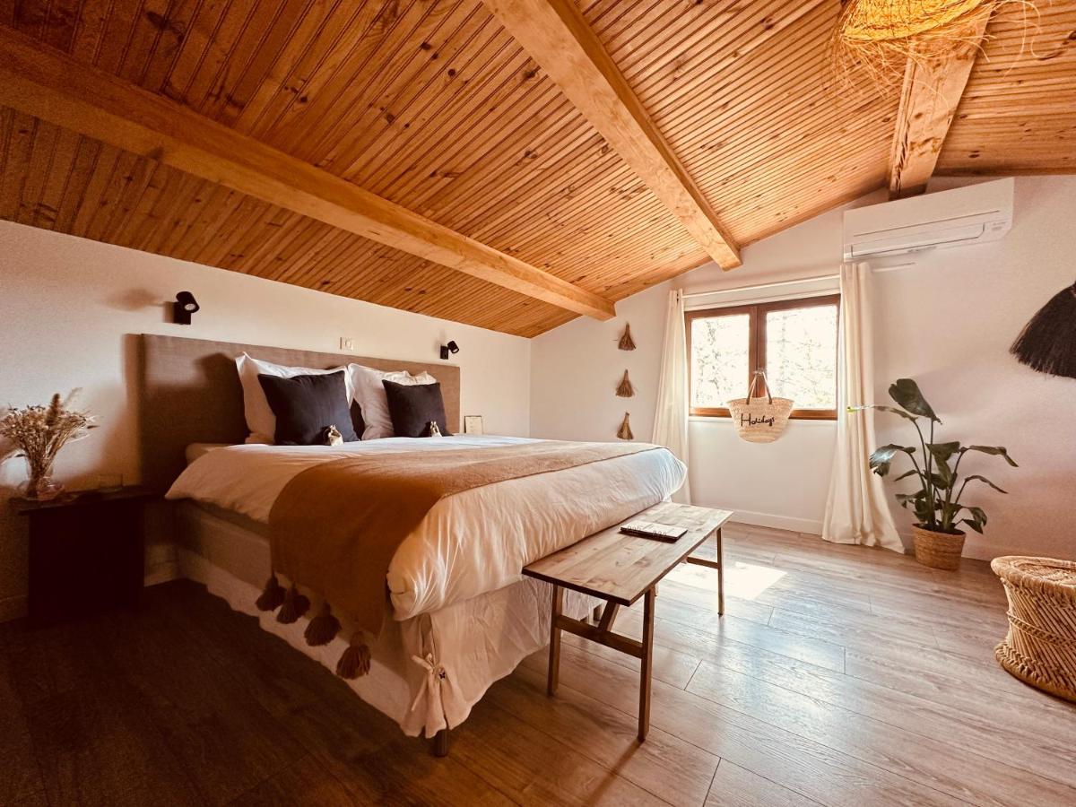 4 Saisons En Provence Bed & Breakfast Saint-Paul-en-Foret Exterior photo