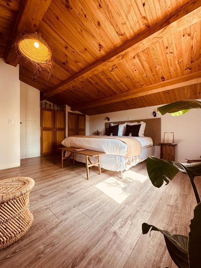 4 Saisons En Provence Bed & Breakfast Saint-Paul-en-Foret Exterior photo
