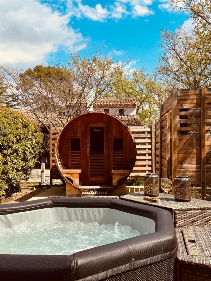 4 Saisons En Provence Bed & Breakfast Saint-Paul-en-Foret Exterior photo